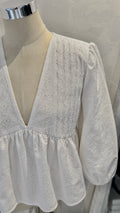 Camisa Romántica lino bordado