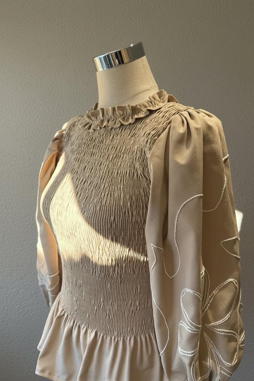 Blusa Nancy bordada — Beige Arena