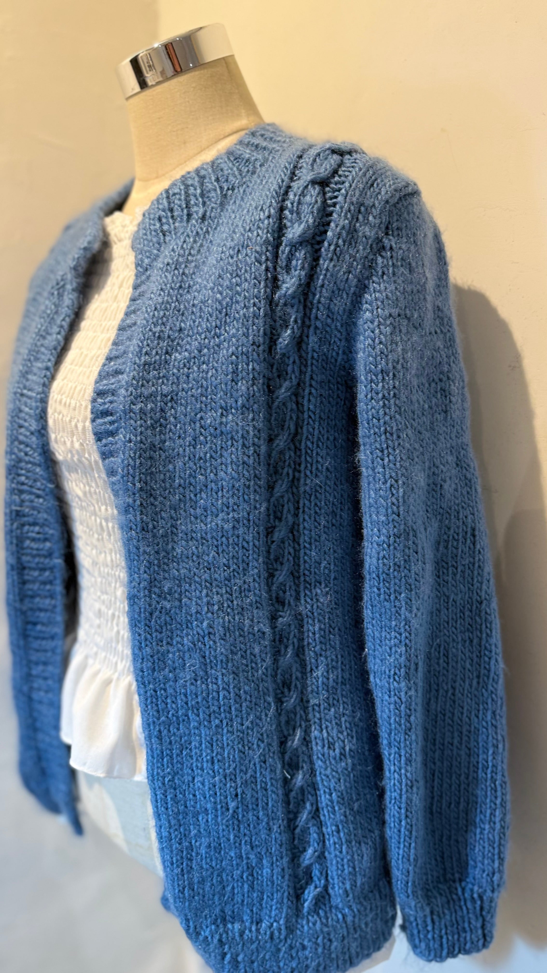 Saco Tejido Artesanal en Lana Natural — Azul